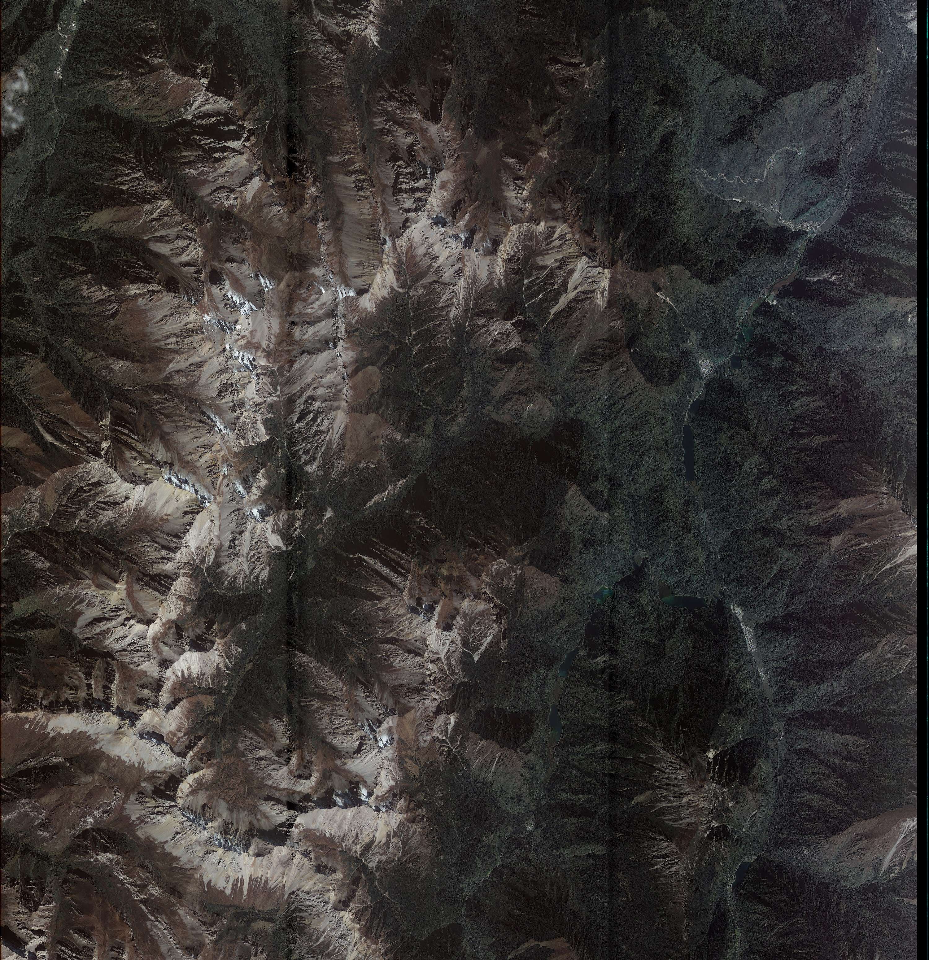 아리랑 2호가 촬영한 중국 지우짜이오 이미지