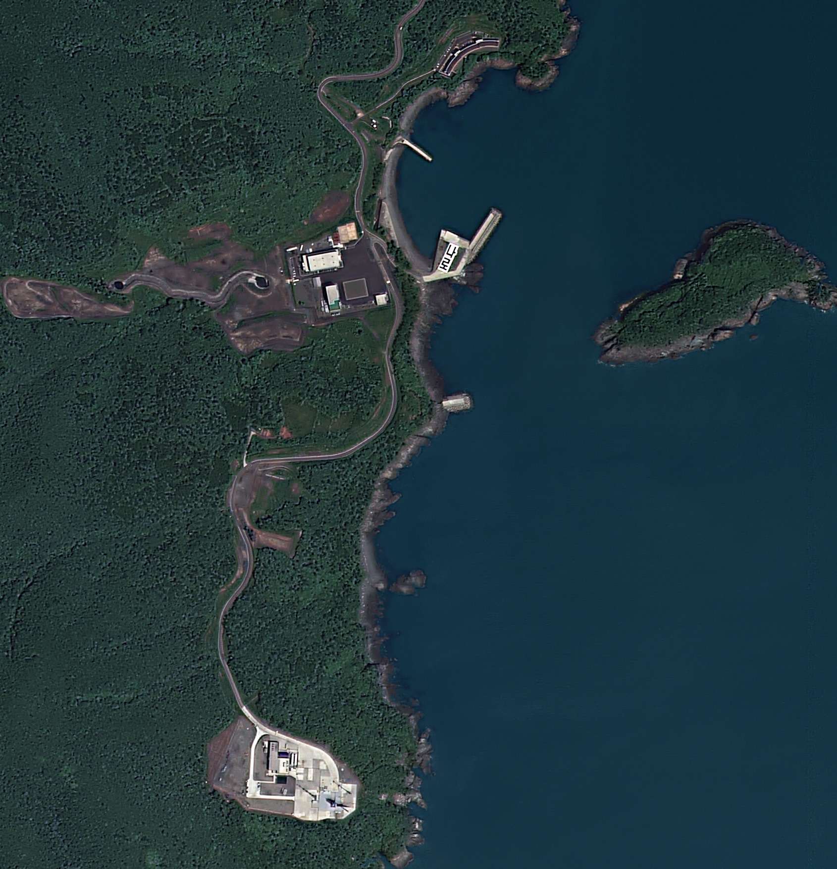 아리랑 2호가 촬영한 나로우주센터  이미지