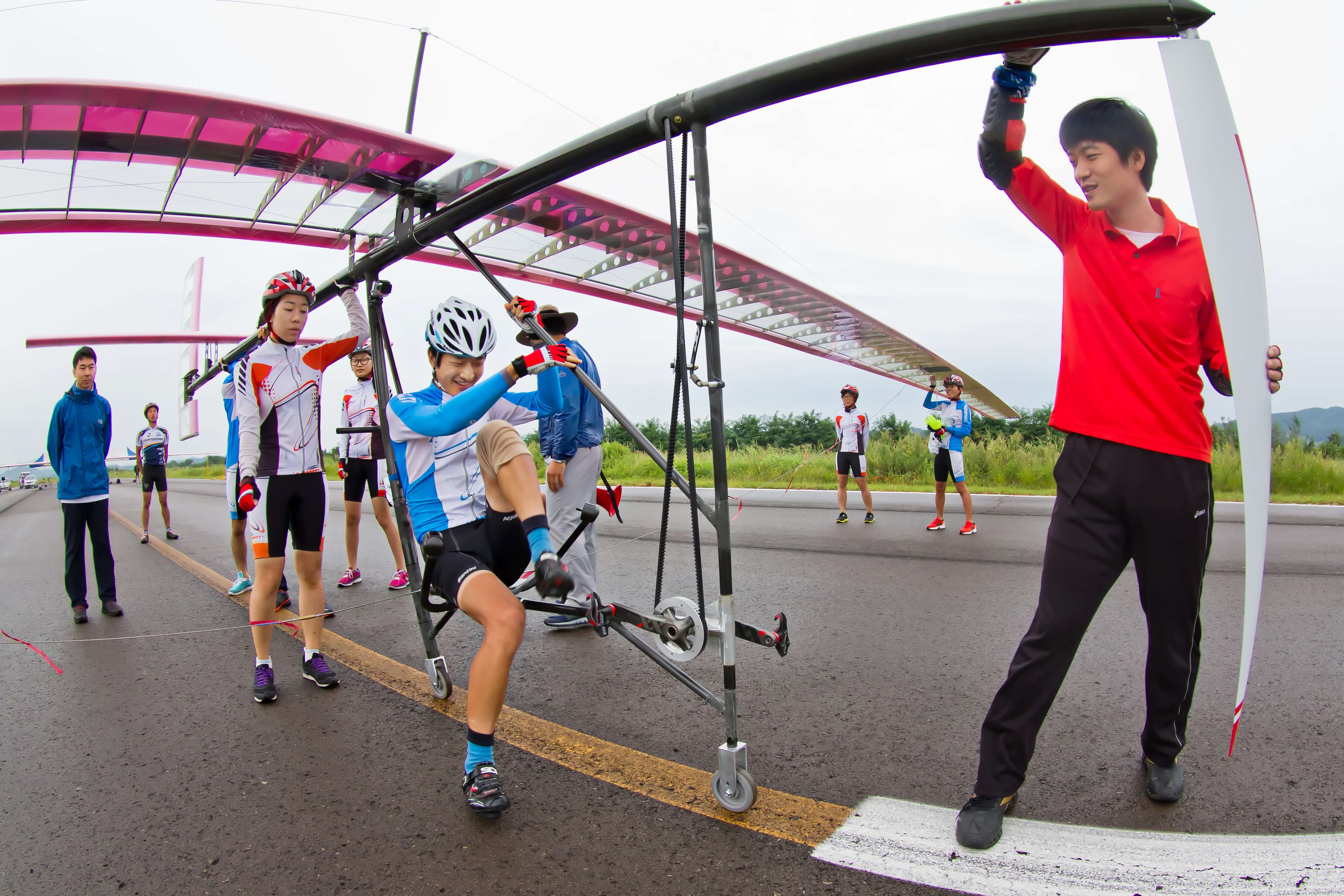 제1회 인간동력항공기 경진대회 이미지