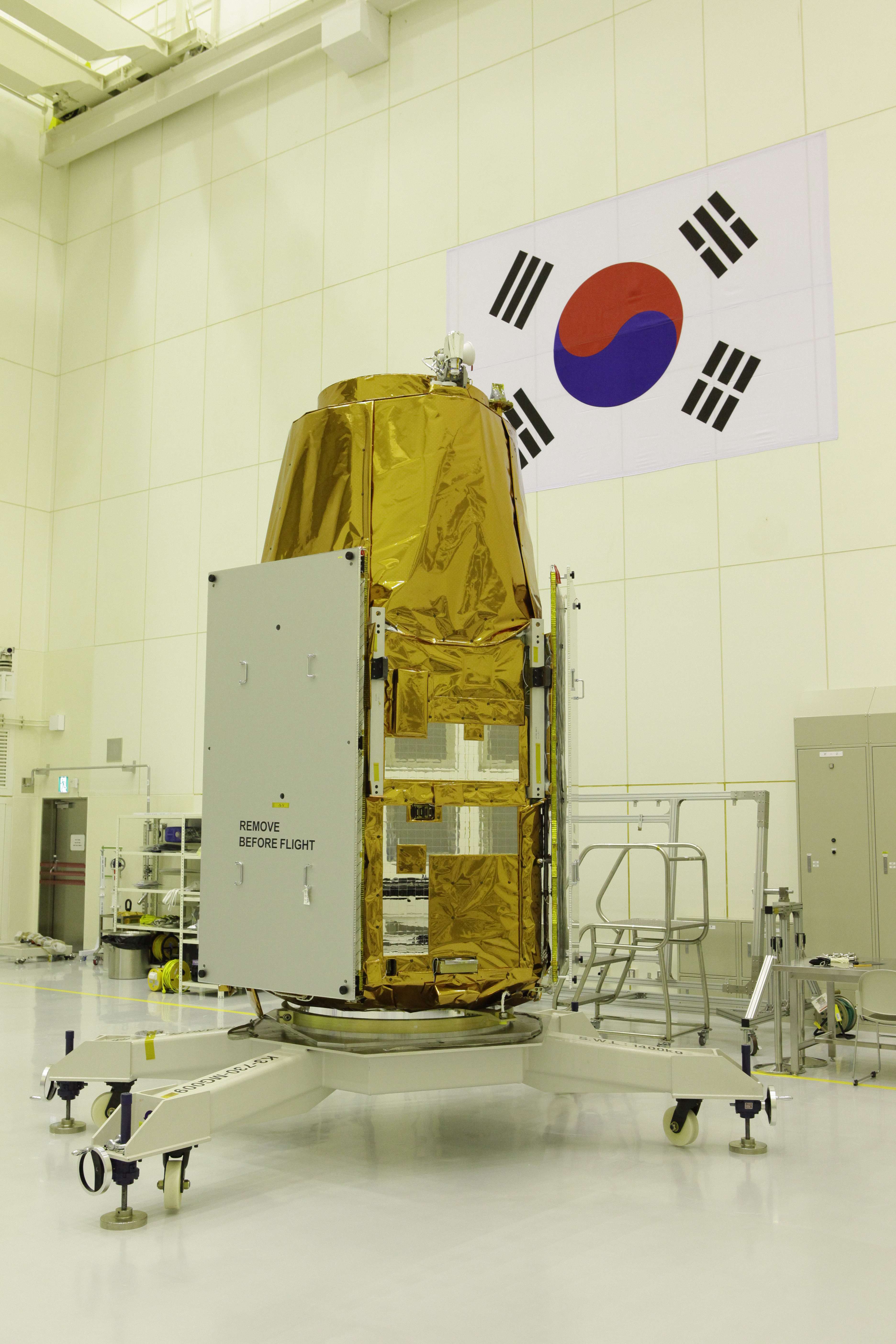 다목적실용위성 (아리랑) 3호 개발 장면 이미지