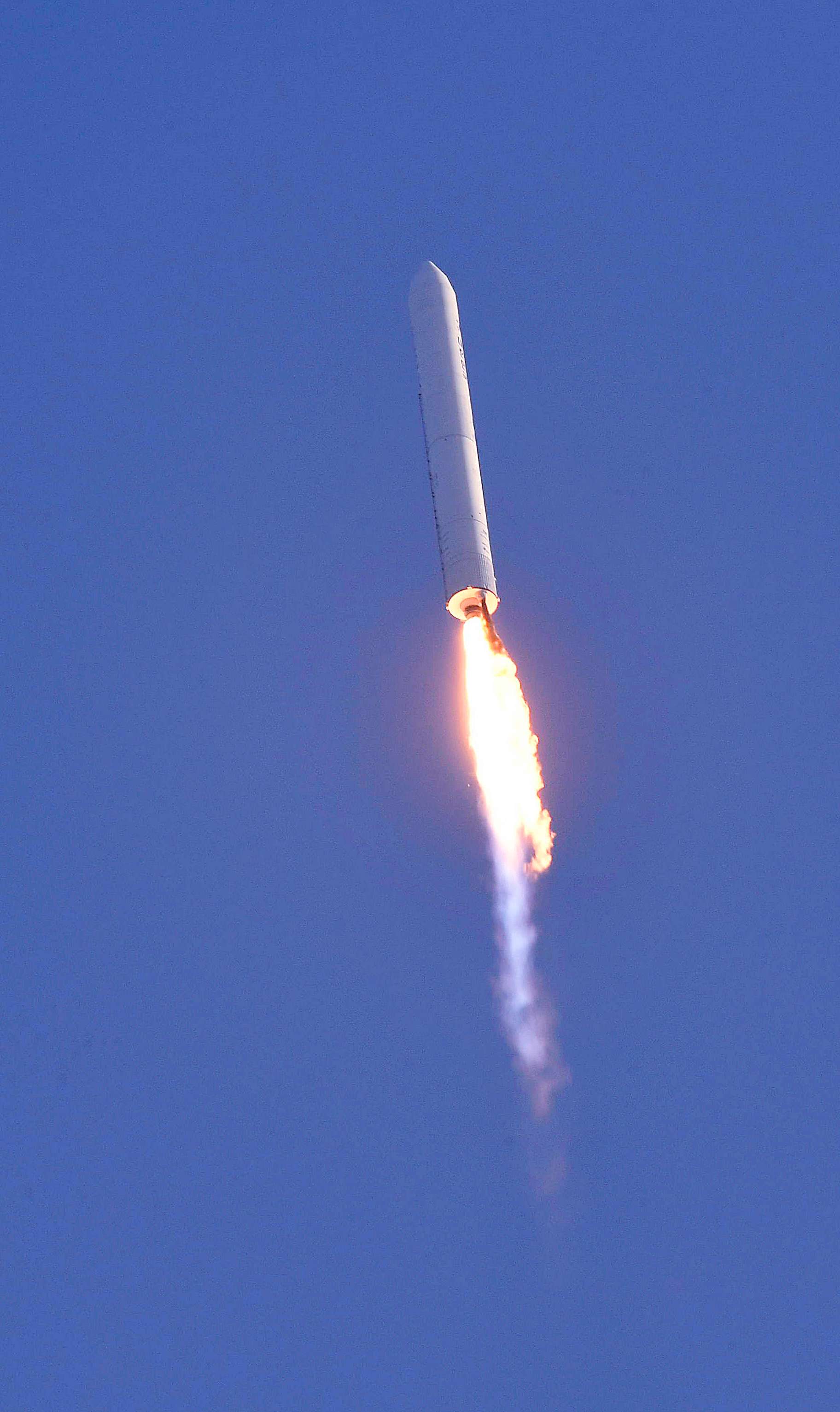 시험발사체 발사 팔로우 이미지