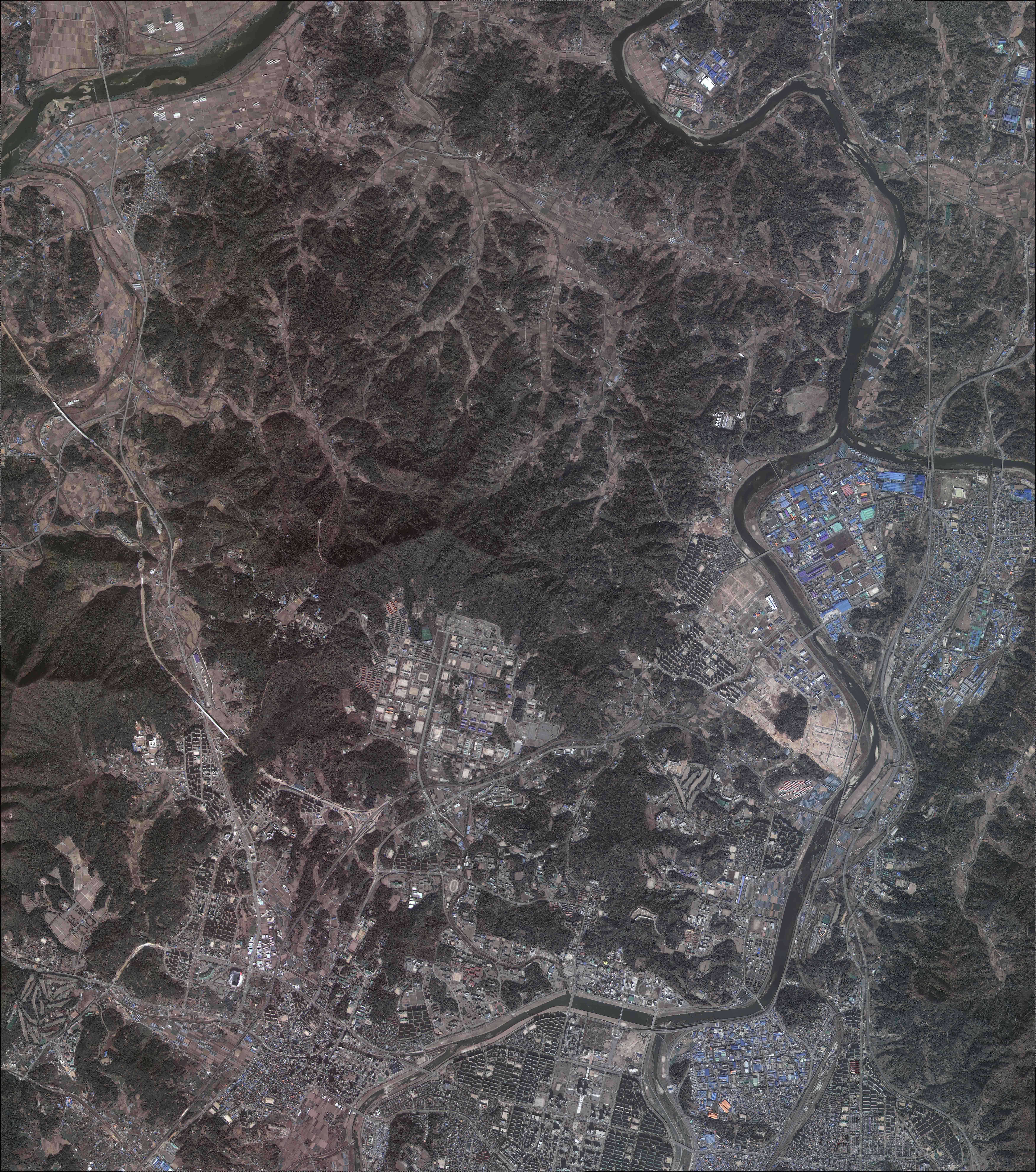 아리랑 2호가 촬영한 대한민국 대전 대덕연구개발특구 이미지